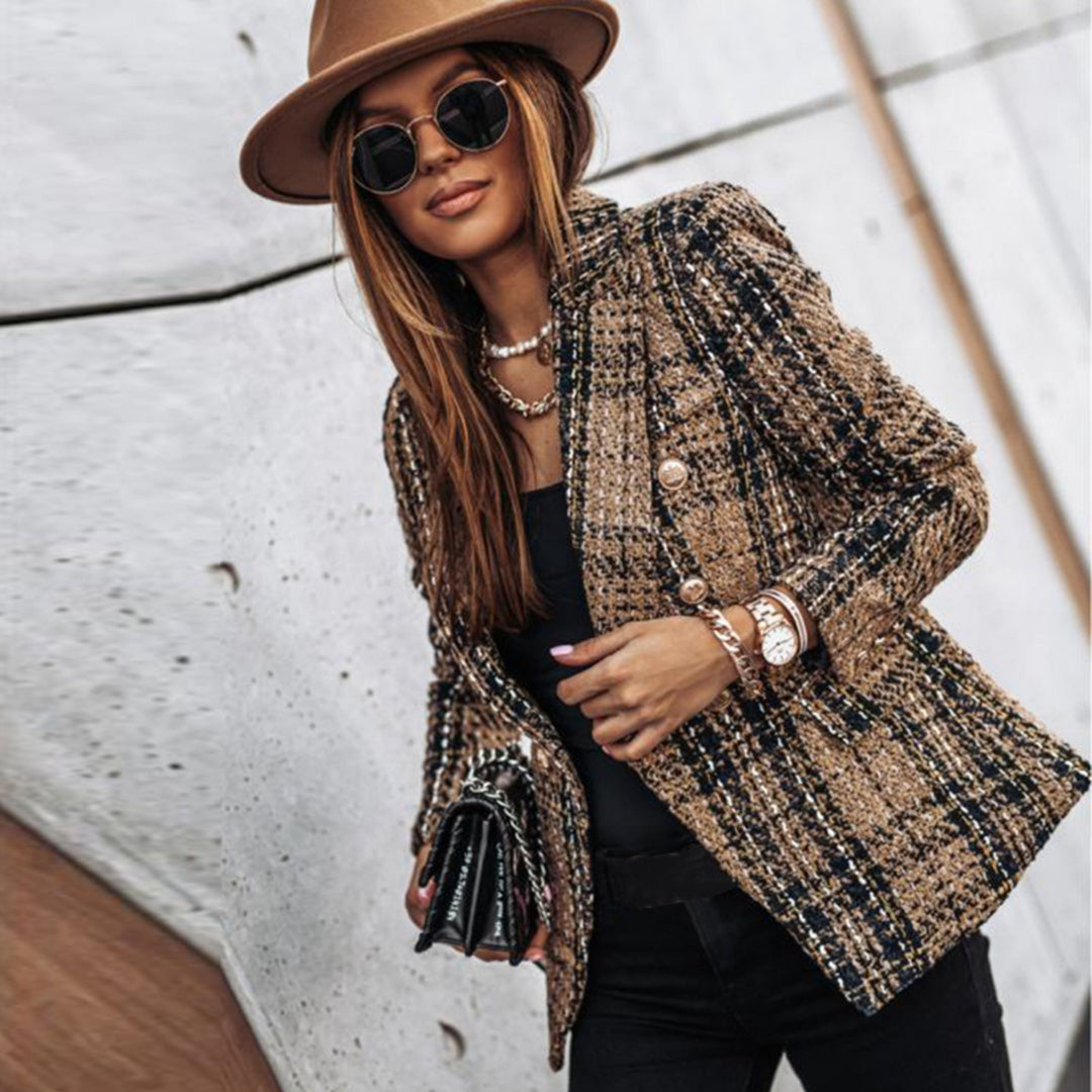 Catalina – Blazer elegante de tweed con doble botonadura