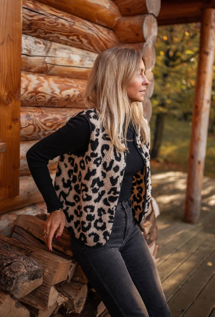 Aurora | Leopard vest