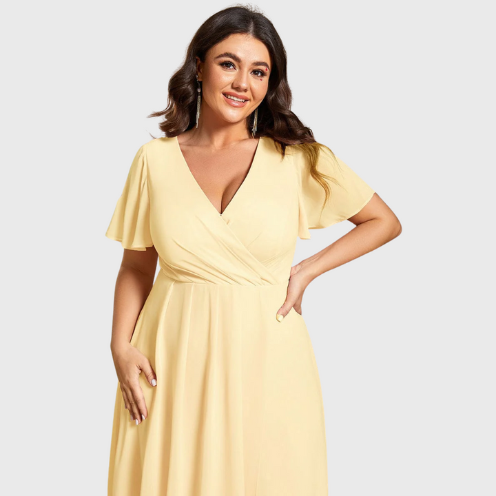 Solveig™ Kjole – Hviskende eleganse