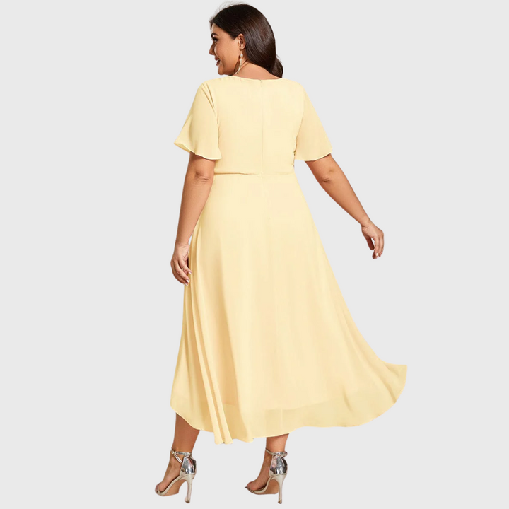 Solveig™ Kjole – Hviskende eleganse