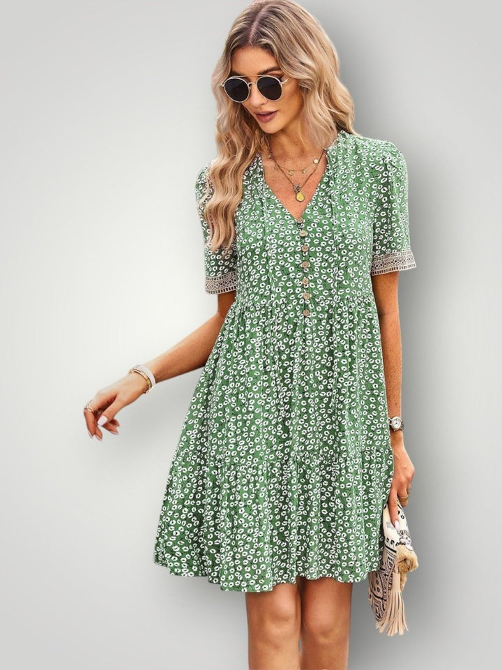 CARLA | BLOMSTRET KJOLE - Nordic Boutique & Co.