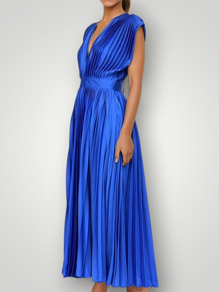 CELESTIA | ELEGANT PLISSEKJOLE - Nordic Boutique & Co.