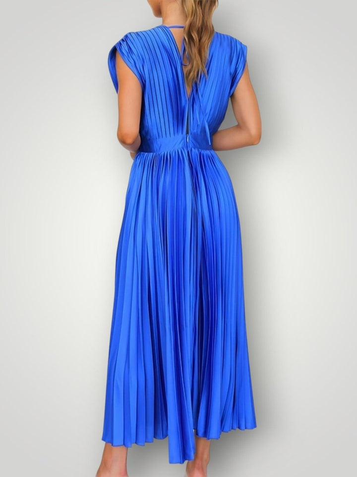 CELESTIA | ELEGANT PLISSEKJOLE - Nordic Boutique & Co.