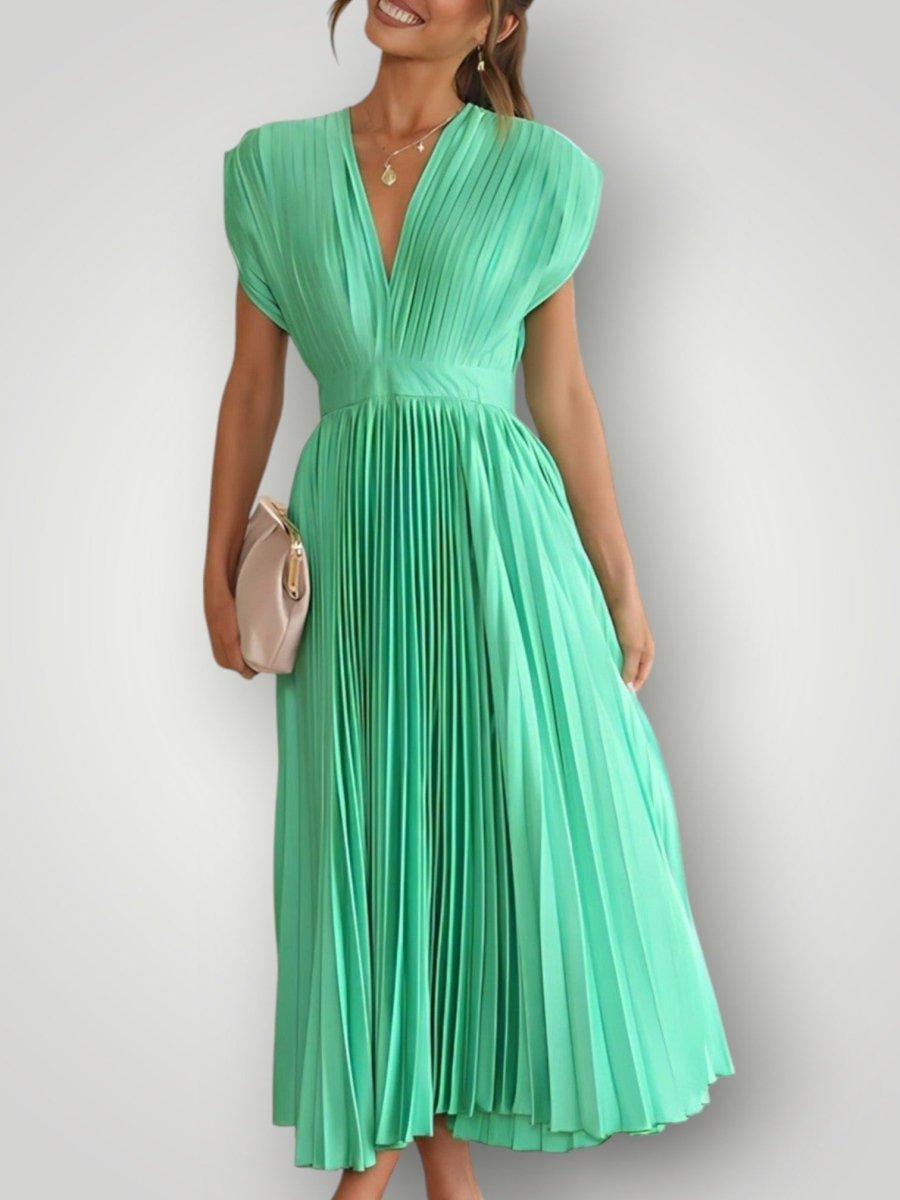 CELESTIA | ELEGANT PLISSEKJOLE - Nordic Boutique & Co.