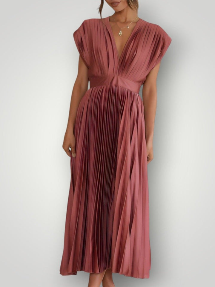 CELESTIA | ELEGANT PLISSEKJOLE - Nordic Boutique & Co.