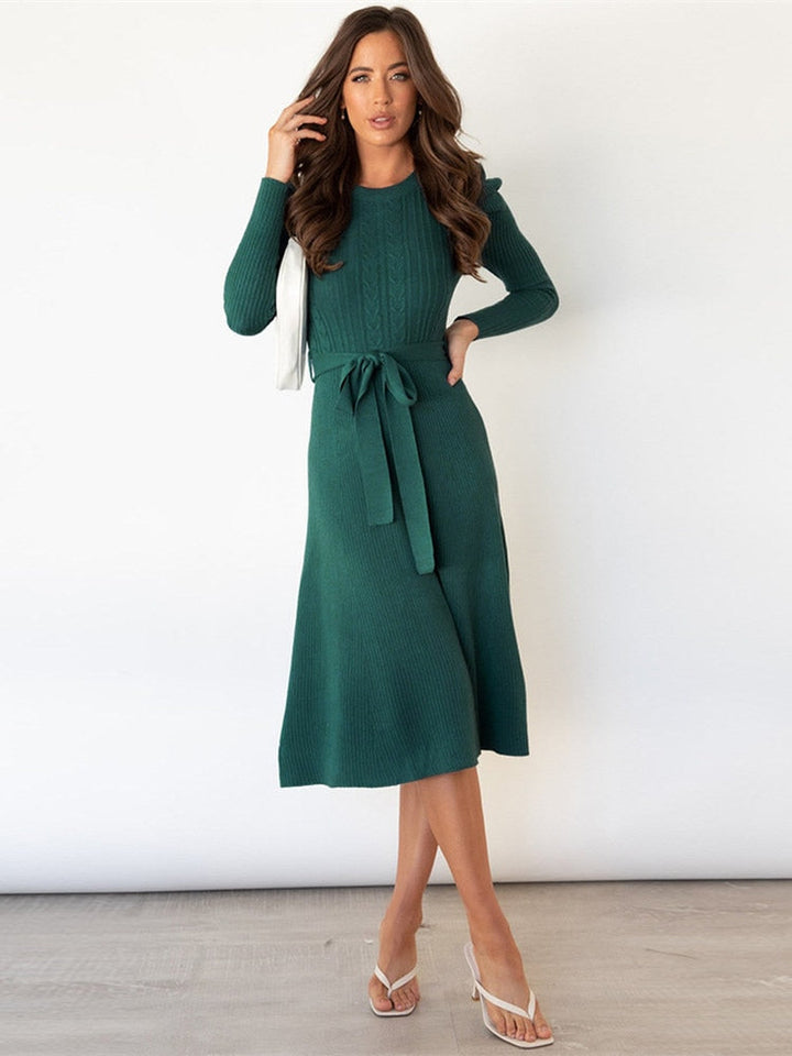 Alva™ | Elegant strikket midikjole