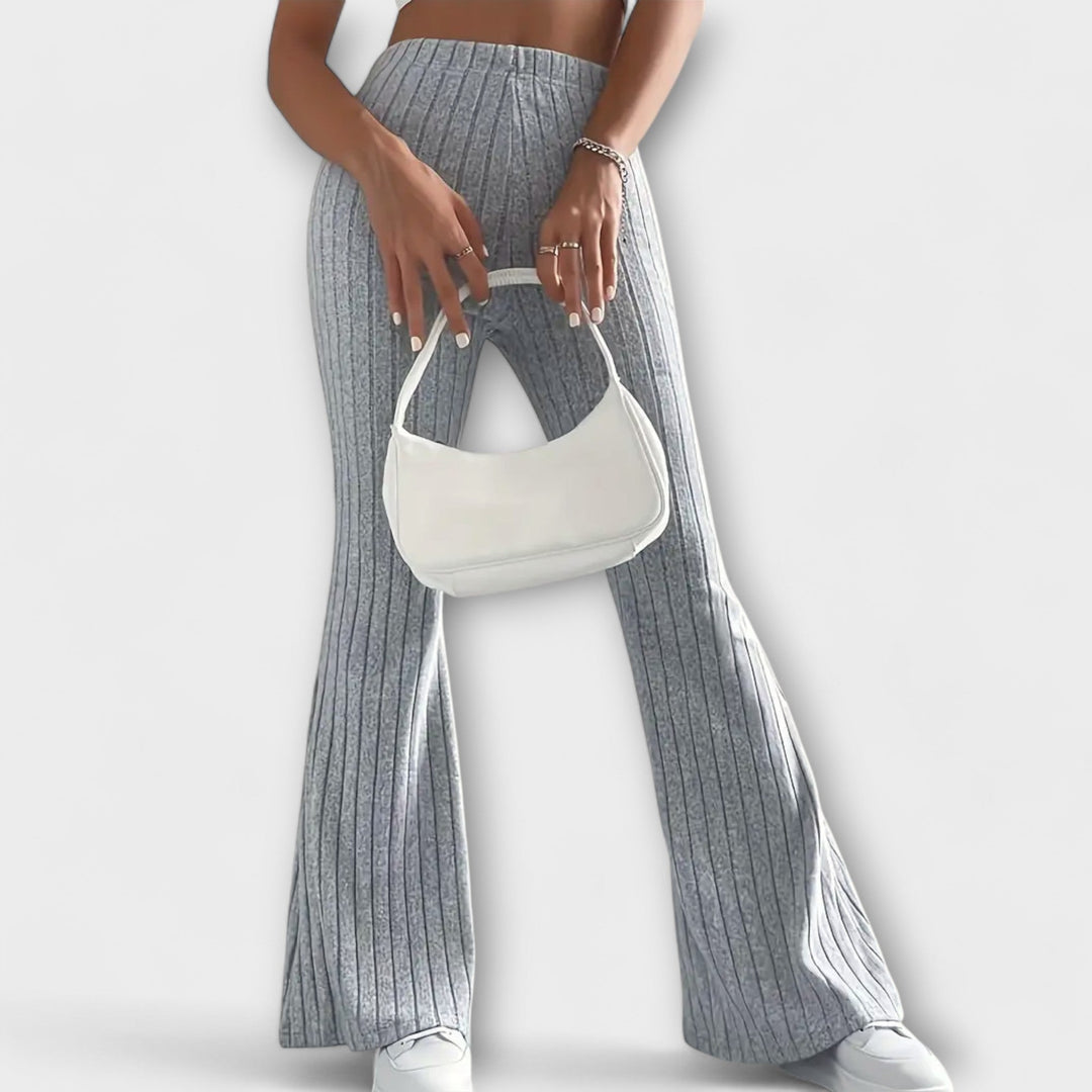 Norevana – Pantalón acampanado elegante