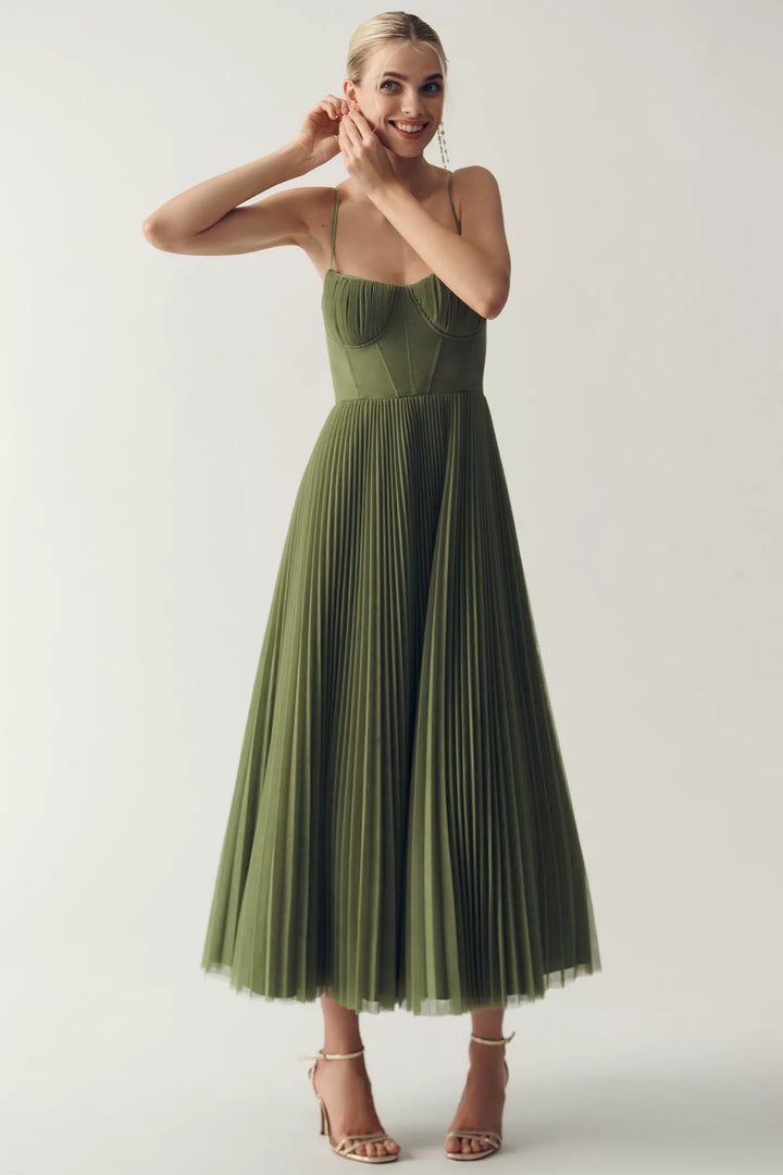 Ingrid™ – Elegant midi-kjole med tidløs snitt