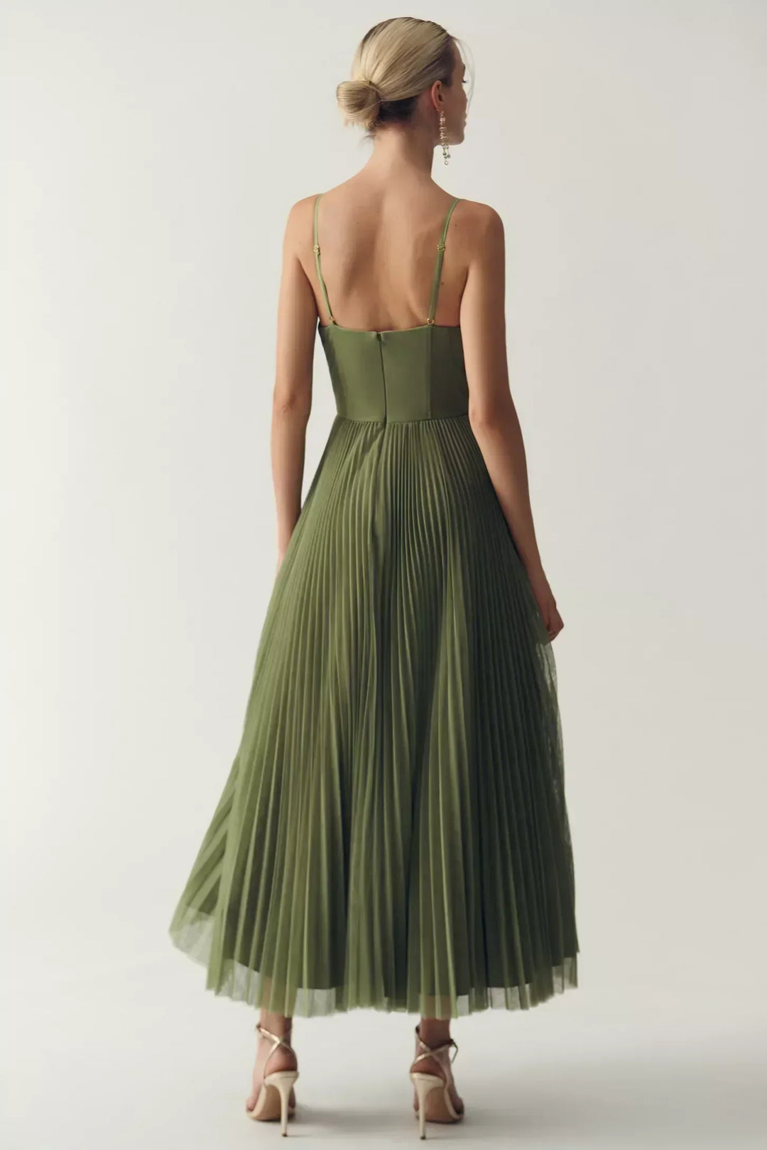 Ingrid™ – Elegant midi-kjole med tidløs snitt