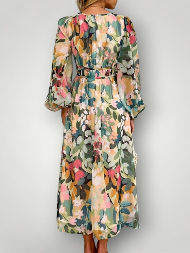 JARA | FLORAL KJOLE – fra Nordic Boutique & Co. | Nordic Boutique & Co.