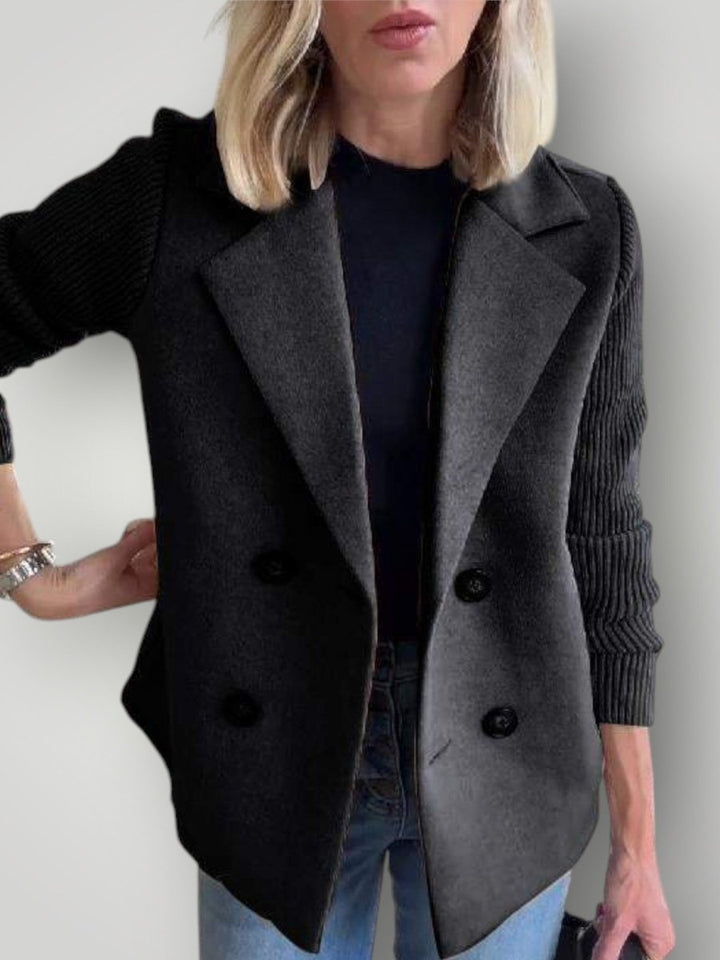 KATRIN | AVSLAPPET KÅPE - Nordic Boutique & Co.