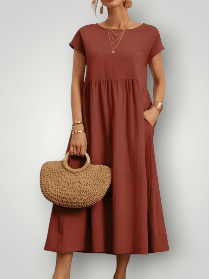 KYLA | STILIG KJOLE - Nordic Boutique & Co.