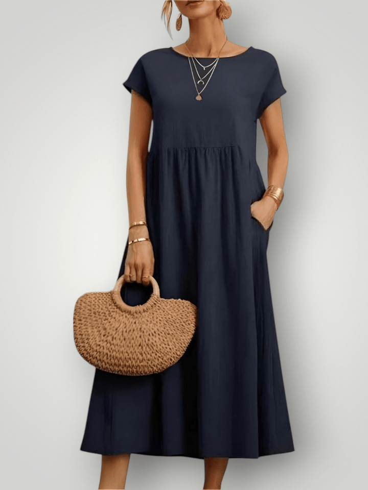 KYLA | STILIG KJOLE - Nordic Boutique & Co.