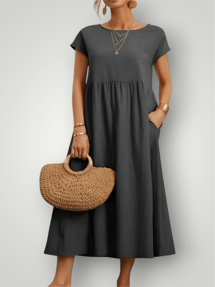 KYLA | STILIG KJOLE - Nordic Boutique & Co.